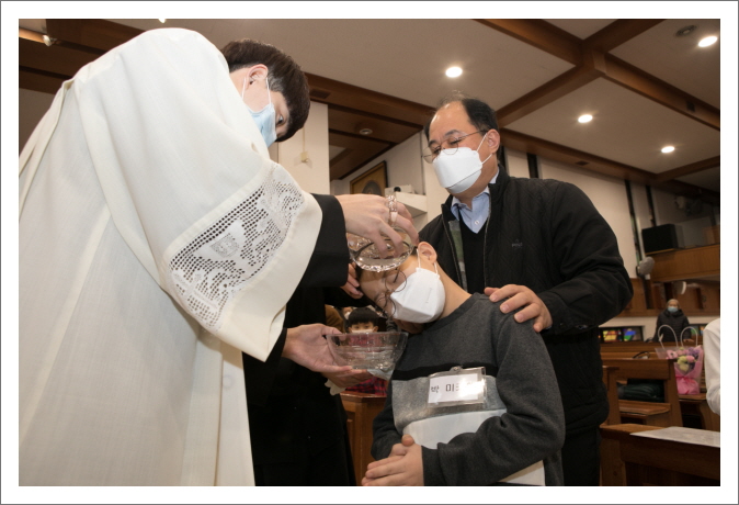 [꾸미기]202011 세례식-0841.jpg