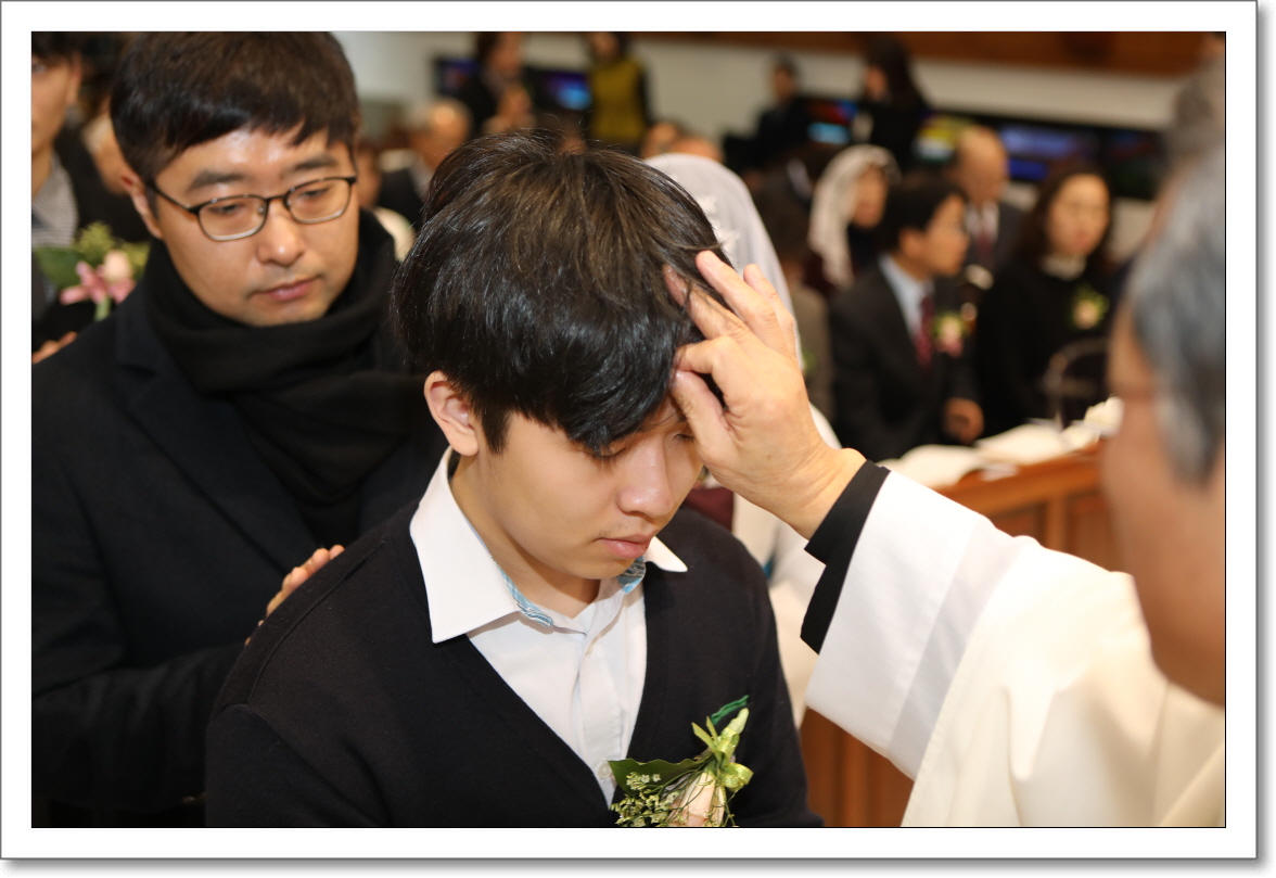 F2019 12 08 영세식-0619.jpg