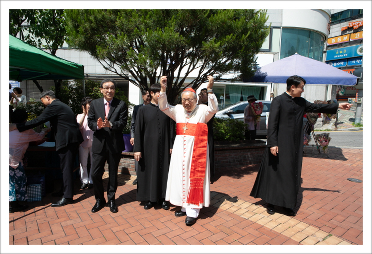 [꾸미기]2024 06 02 견진성사-3796.jpg