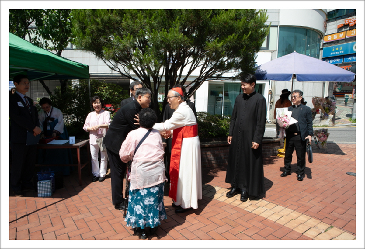 [꾸미기]2024 06 02 견진성사-3793.jpg