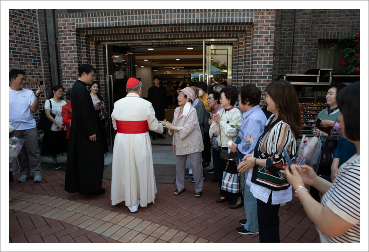 [꾸미기]2024 06 02 견진성사-3807.jpg