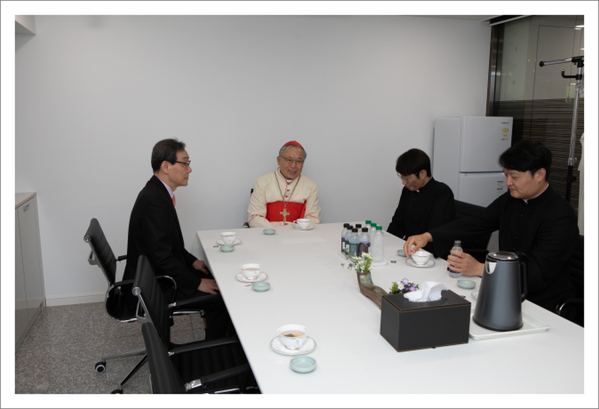 [꾸미기]2024 06 02 견진성사-3812.jpg