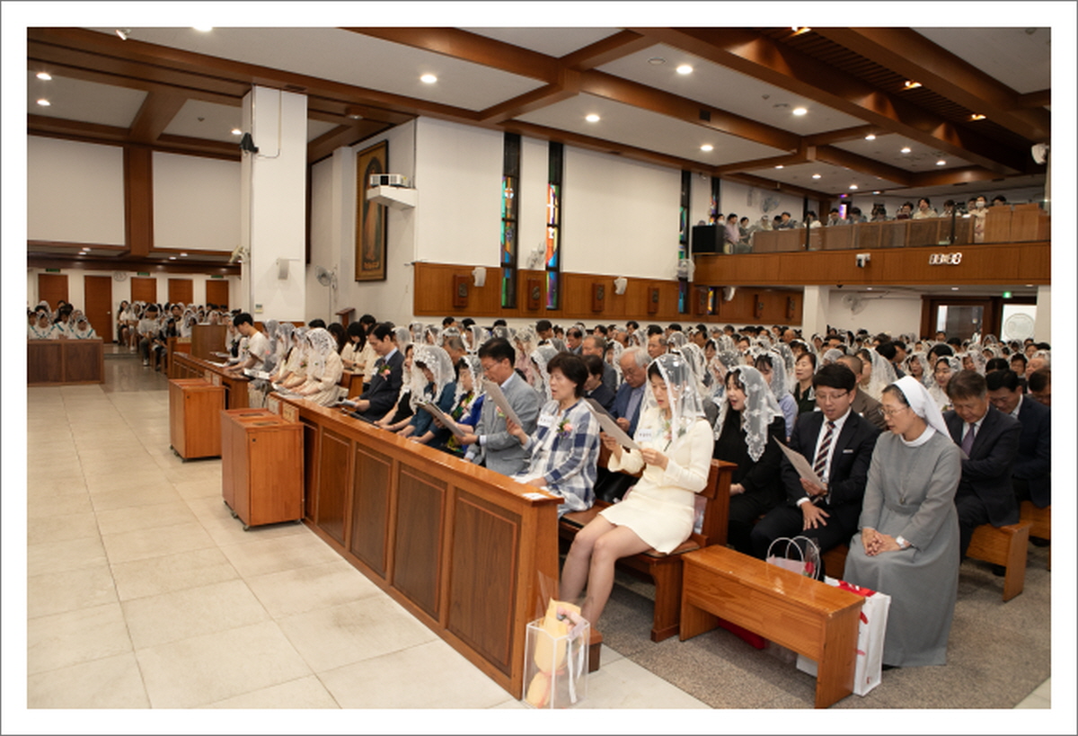 [꾸미기]2024 06 02 견진성사-3832.jpg