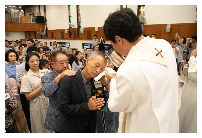 [꾸미기]2023 08 15 세례식-8943.jpg