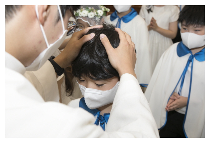 [꾸미기]20220618 첫영성체-7860.jpg