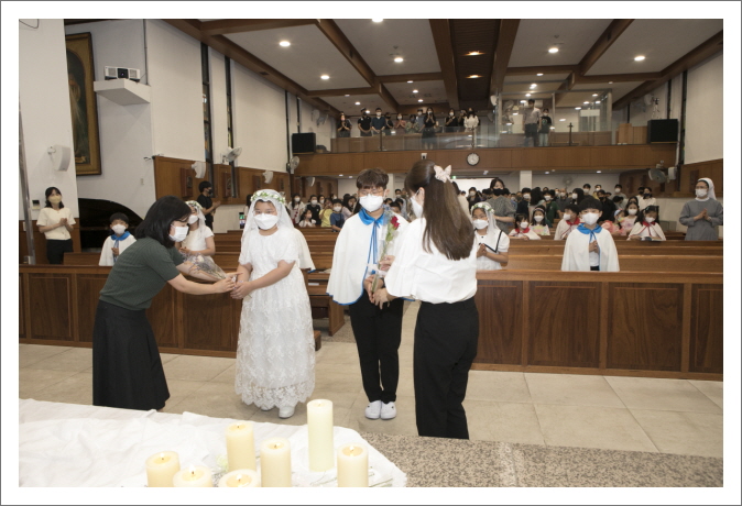[꾸미기]20220618 첫영성체-7702.jpg