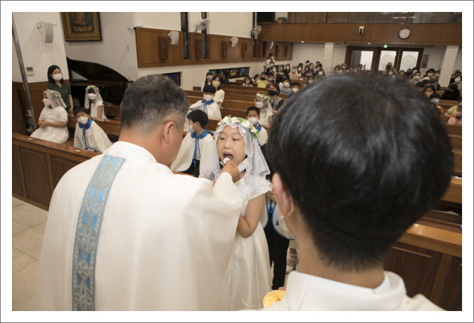 [꾸미기]20220618 첫영성체-7927.jpg