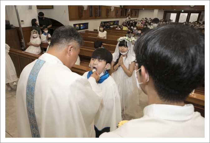 [꾸미기]20220618 첫영성체-7947.jpg