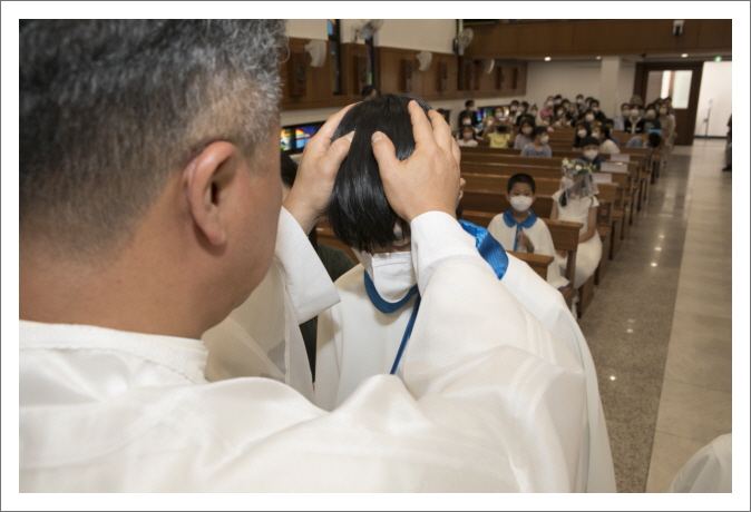 [꾸미기]20220618 첫영성체-7871.jpg