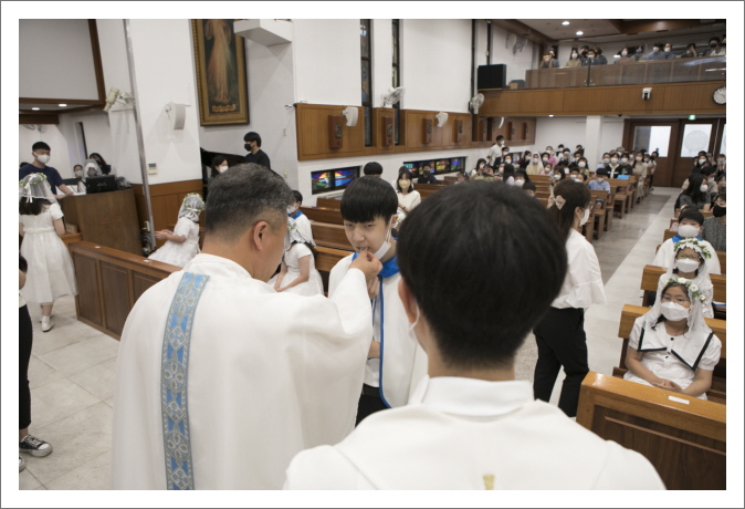 [꾸미기]20220618 첫영성체-7959.jpg
