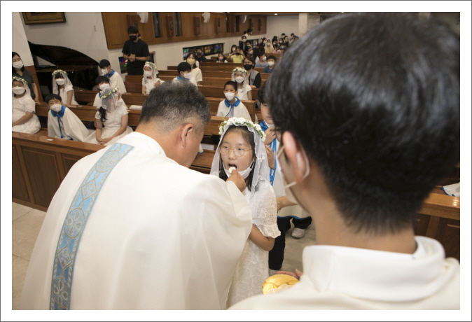 [꾸미기]20220618 첫영성체-7919.jpg