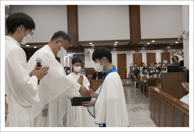 [꾸미기]20220618 첫영성체-7971.jpg