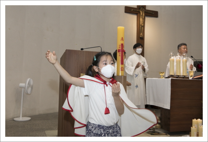 [꾸미기]20220618 첫영성체-7898.jpg