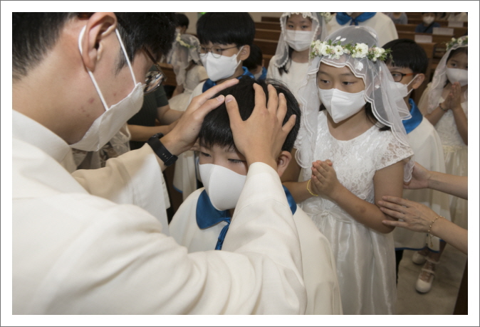 [꾸미기]20220618 첫영성체-7863.jpg