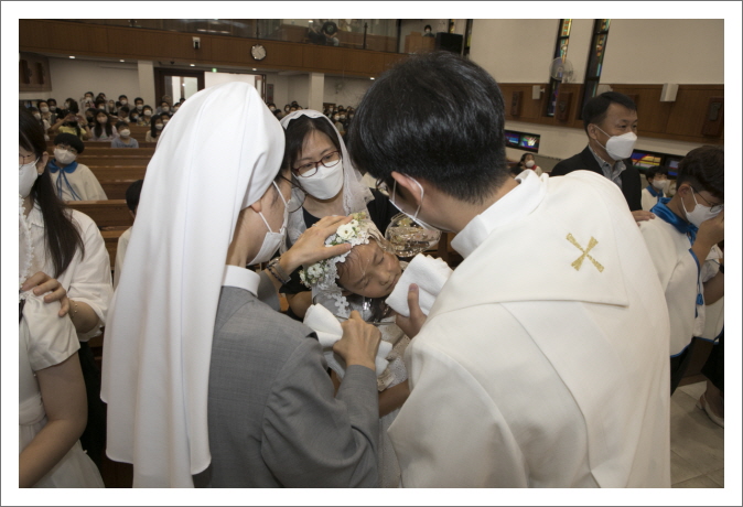 [꾸미기]20220618 첫영성체-7788.jpg