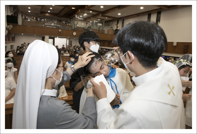 [꾸미기]20220618 첫영성체-7796.jpg