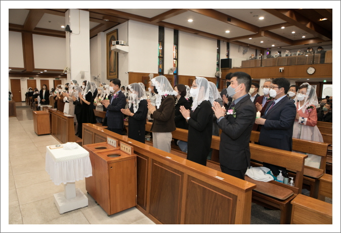 [꾸미기]2022 11 13 세례식 -4061.jpg