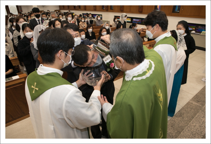 [꾸미기]2022 11 13 세례식 -3984.jpg