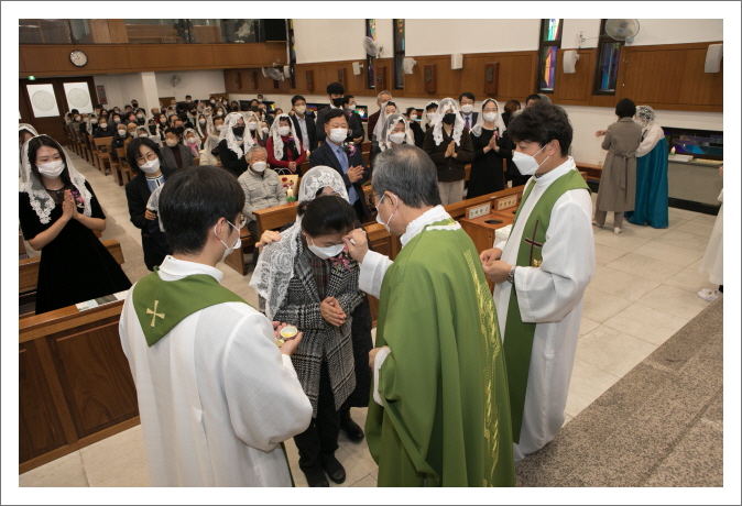 [꾸미기]2022 11 13 세례식 -4055.jpg
