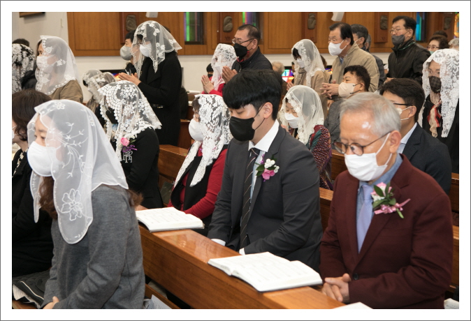 [꾸미기]2022 11 13 세례식 -4094.jpg