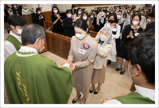 [꾸미기]2022 11 13 세례식 -3952.jpg