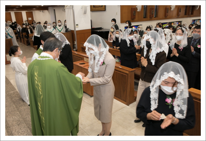 [꾸미기]2022 11 13 세례식 -4083.jpg