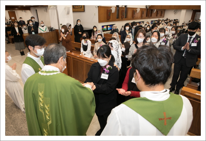 [꾸미기]2022 11 13 세례식 -3958.jpg