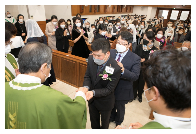 [꾸미기]2022 11 13 세례식 -3955.jpg