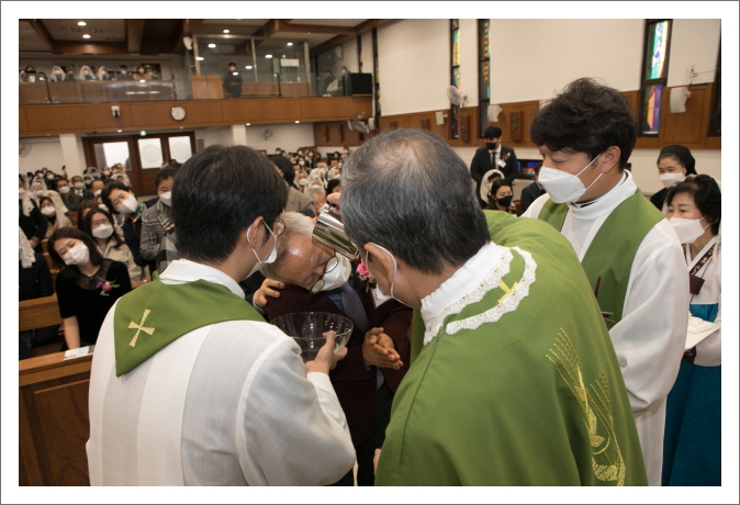 [꾸미기]2022 11 13 세례식 -3999.jpg