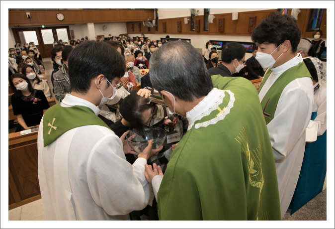 [꾸미기]2022 11 13 세례식 -4001.jpg
