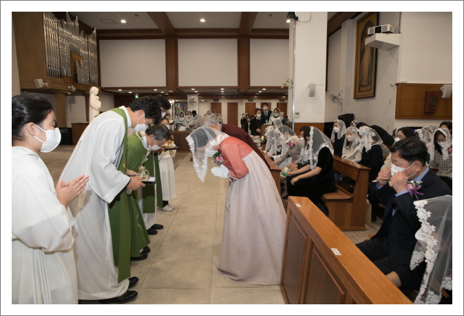 [꾸미기]2022 11 13 세례식 -4077.jpg