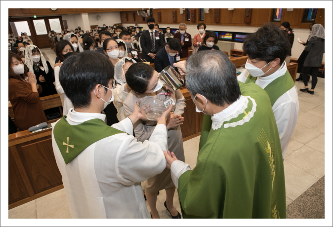 [꾸미기]2022 11 13 세례식 -3978.jpg