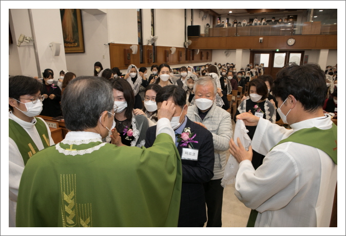 [꾸미기]2022 11 13 세례식 -4009.jpg
