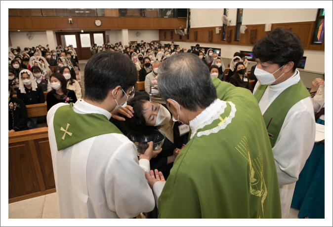 [꾸미기]2022 11 13 세례식 -4007.jpg