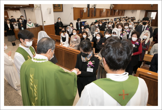 [꾸미기]2022 11 13 세례식 -3957.jpg