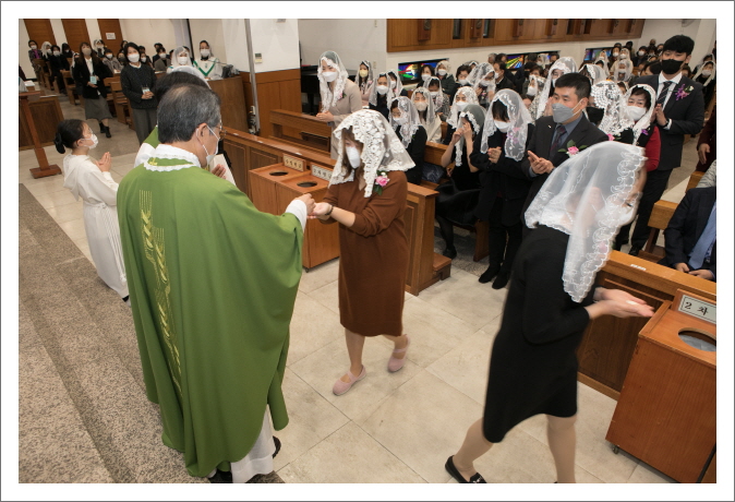 [꾸미기]2022 11 13 세례식 -4087.jpg