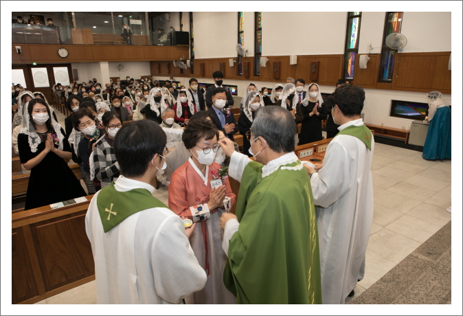 [꾸미기]2022 11 13 세례식 -4051.jpg