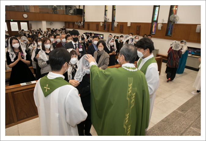 [꾸미기]2022 11 13 세례식 -4041.jpg