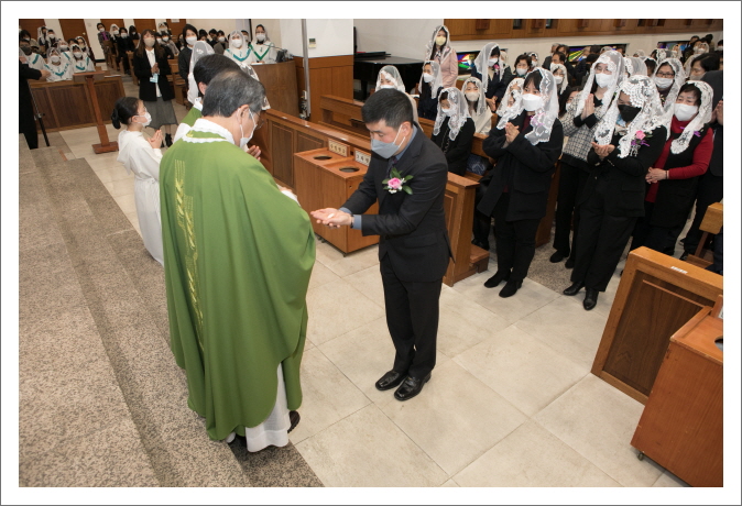 [꾸미기]2022 11 13 세례식 -4088.jpg