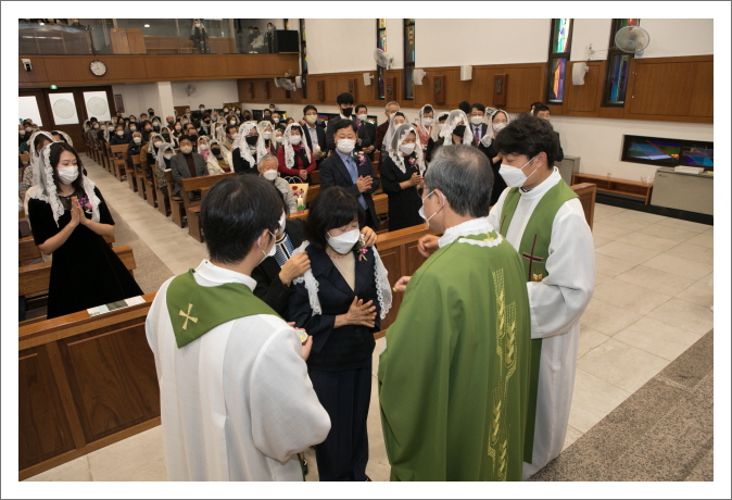 [꾸미기]2022 11 13 세례식 -4058.jpg