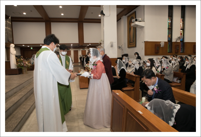 [꾸미기]2022 11 13 세례식 -4075.jpg