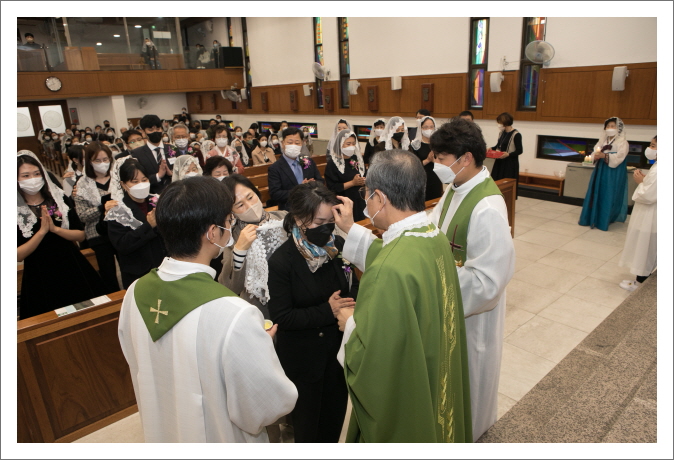 [꾸미기]2022 11 13 세례식 -4036.jpg
