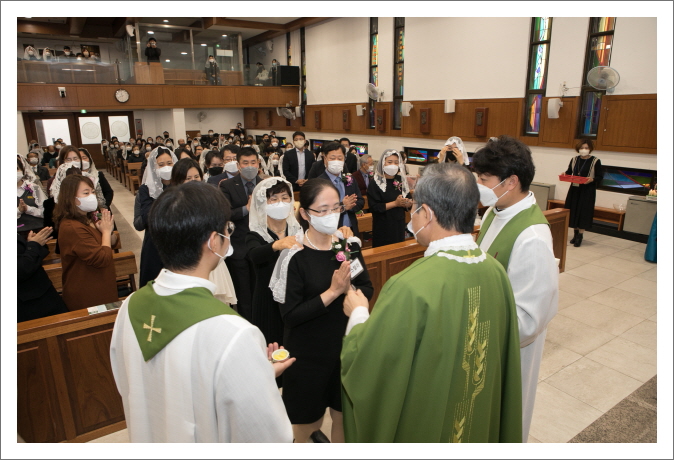 [꾸미기]2022 11 13 세례식 -4023.jpg