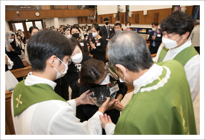 [꾸미기]2022 11 13 세례식 -3971.jpg